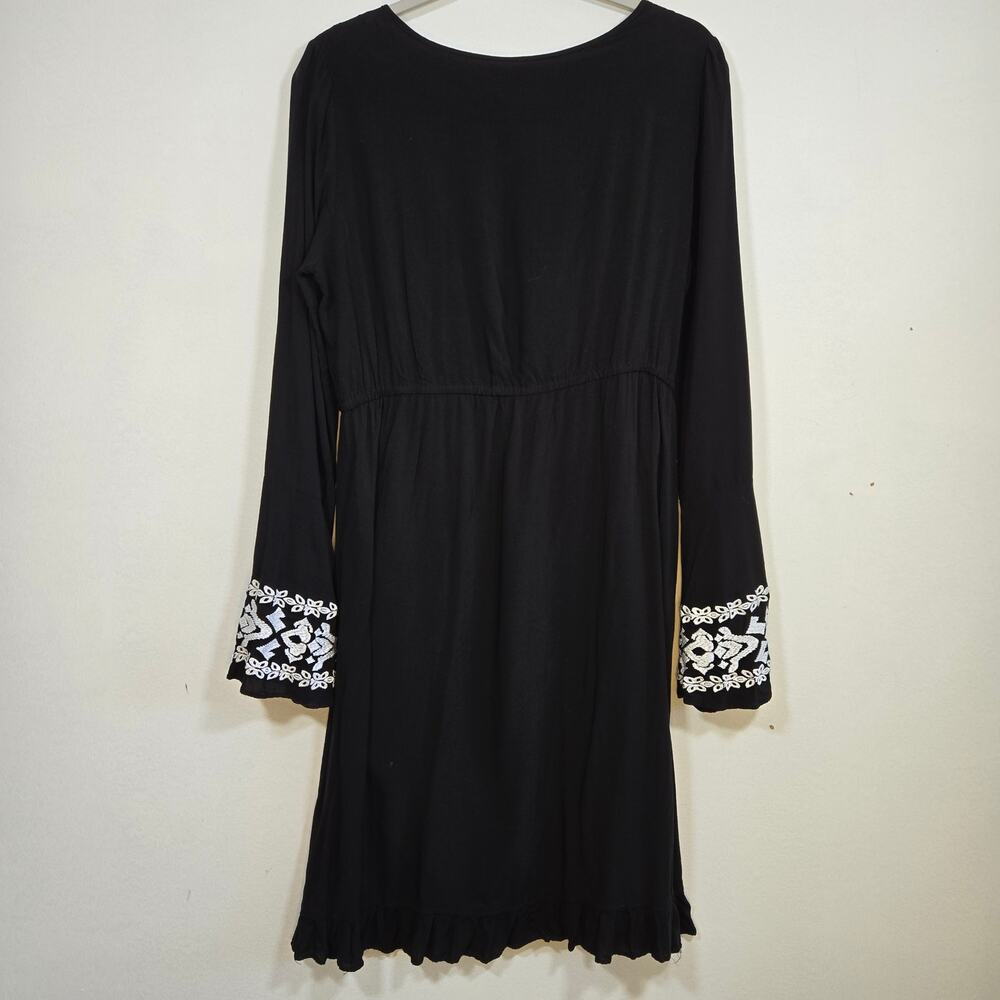Stetson Black With White Embroidery Dress. Size Large - Picture 2 of 10